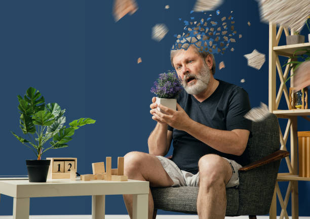 stary brodaty mężczyzna z chorobą alzheimera desease - alzheimers disease brain healthcare and medicine aging process zdjęcia i obrazy z banku zdjęć