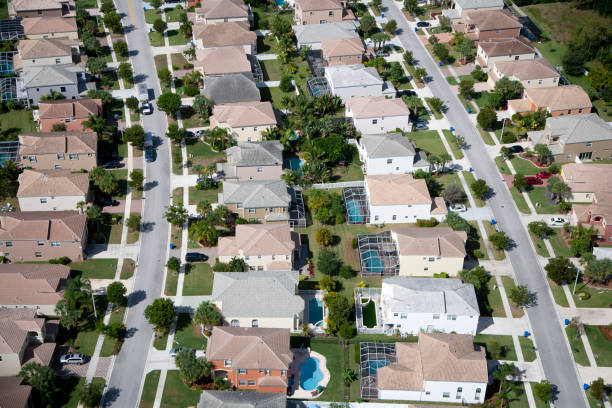 istock Aerial living in Florida 1150971603