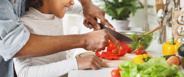 istock Vegetarian family concept 1150972996