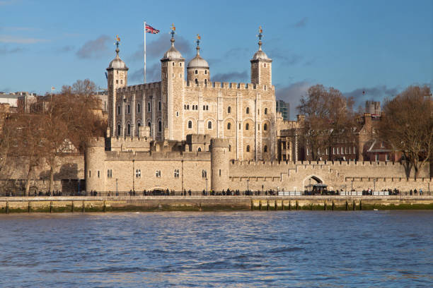 istock Tower of London 1150985275