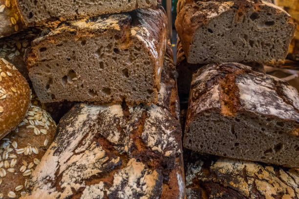 istock black bread, sliced. photo side view close up 1151067532