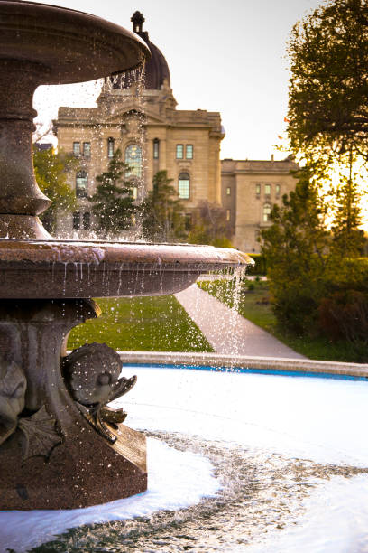 istock legislative through the water fountain 1151096515