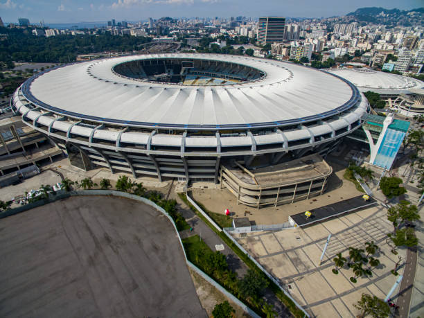 stadiony piłkarskie na świecie. stadion maracana. - stadium brazil maracana stadium rio de janeiro zdjęcia i obrazy z banku zdjęć