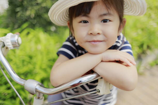 istock Japanese girl riding on the bicycle (4 years old) 1151192409