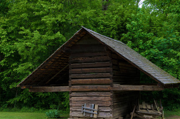 istock Cades Cove Smoky Mountains 1151207591