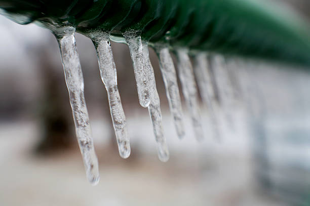 istock Missouri winter ice storm 115125260