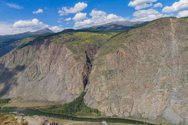 istock Valley of the river, top view 1151319133