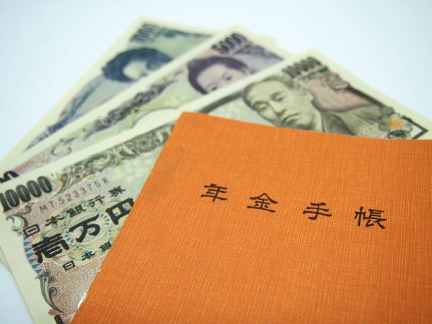 istock Pension handbook and bill 3 1151320955