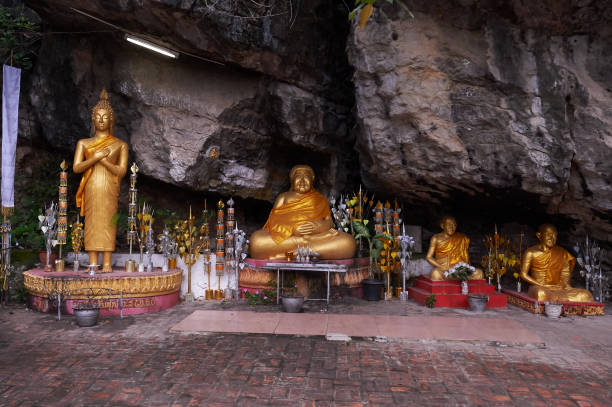 istock phousi hill luang prabang laos 1151332999