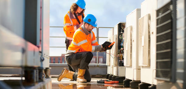 aircon engineers rooftop air con installation compressor photos stock pictures, royalty-free photos & images