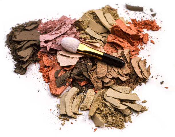 istock warm colors Crushed eyeshadow and brush 1151420876