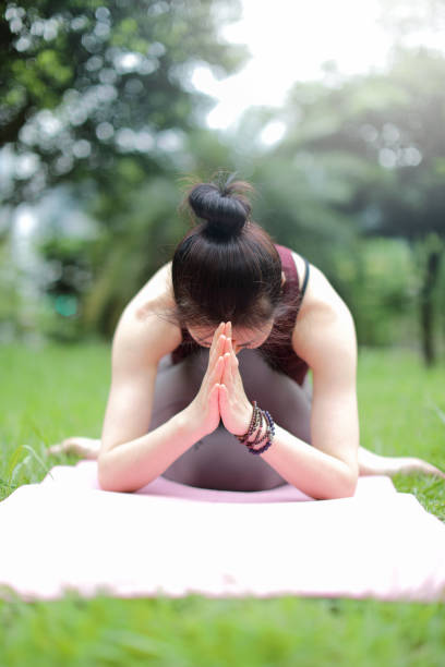 istock Outdoor yoga 1151424220