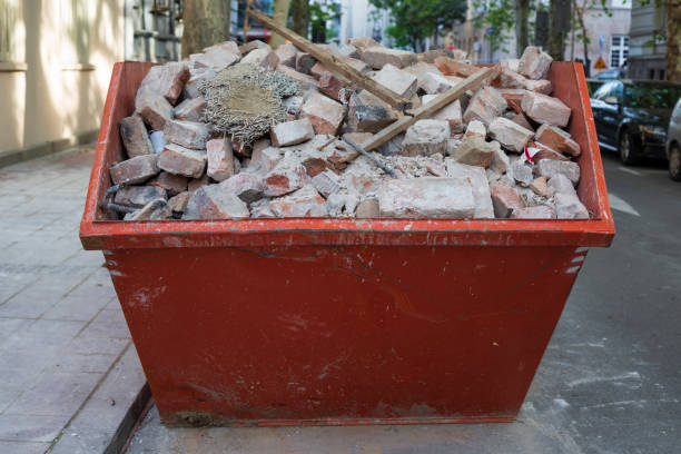 Rubbish Container Rubbish Container rubble photos stock pictures, royalty-free photos & images