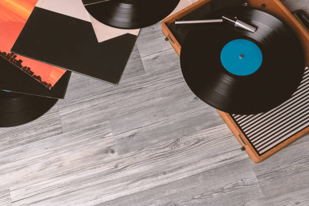 istock Gramophone on gray wooden 1151450757