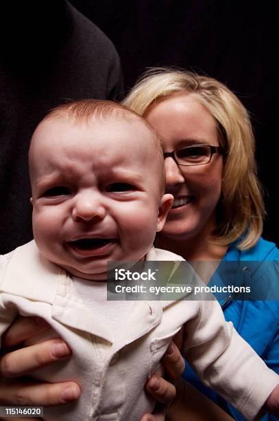Retratos De Bebé - Fotografias de stock e mais imagens de Adulto - Adulto, Bebé, Beleza
