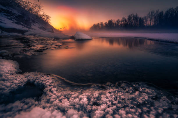 istock Sunrise over the water 1151475824