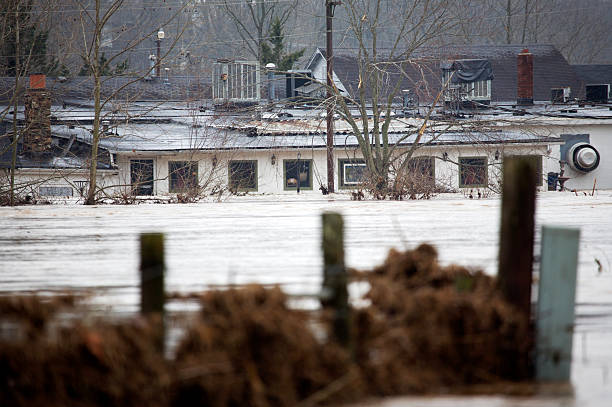 istock missouri flooding 115148518
