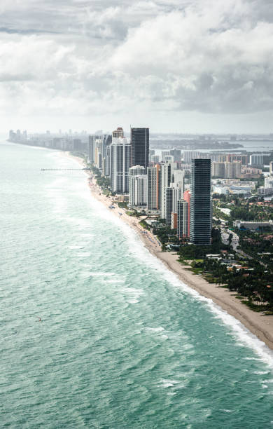 istock miami aerial coastline 1151492820