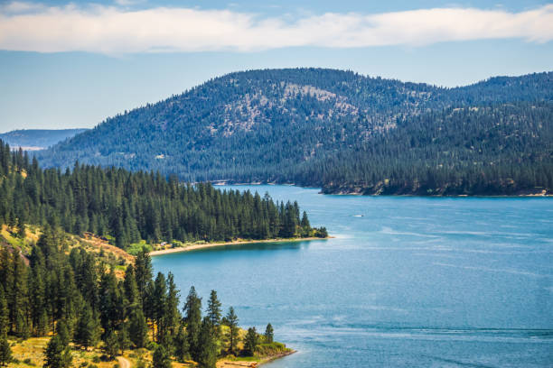 istock columbia river scenes on a beautiful sunny day 1151501687