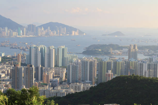 istock 31 may 2014  west Kowloon at Beacon Hill 1151539145