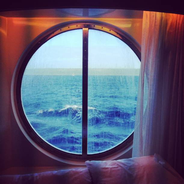 istock View of ocean 1151539452