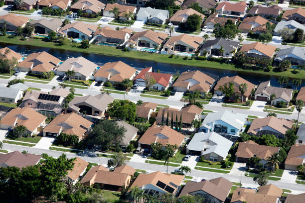 istock Living in Florida 1151593477