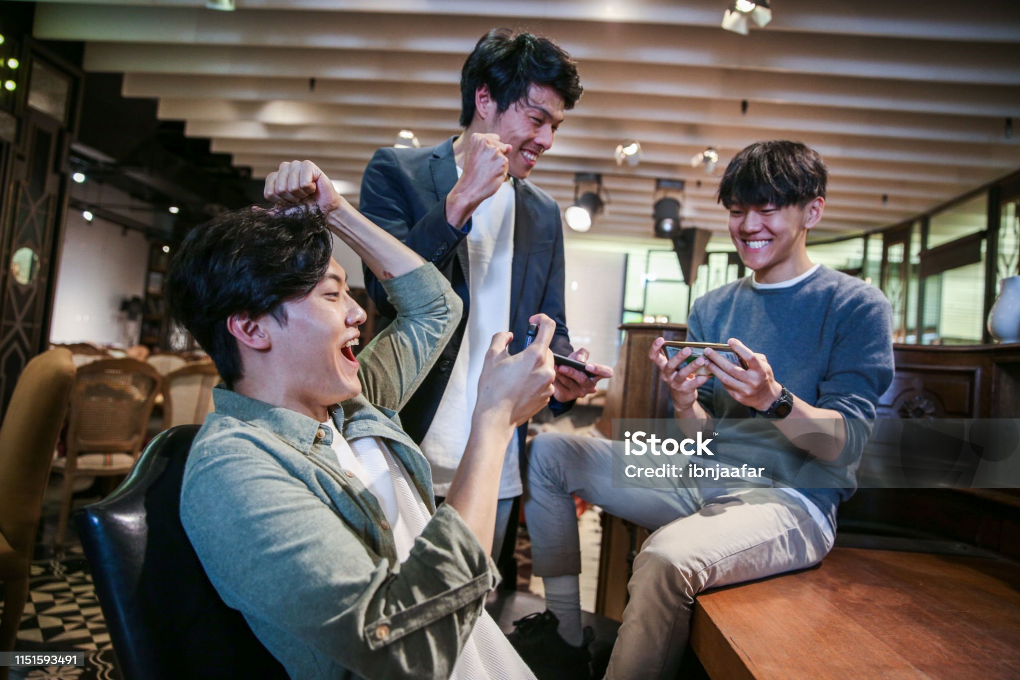 Pemain Honkai Impact 3rd menguasai karakter dan skill untuk menjadi pro.