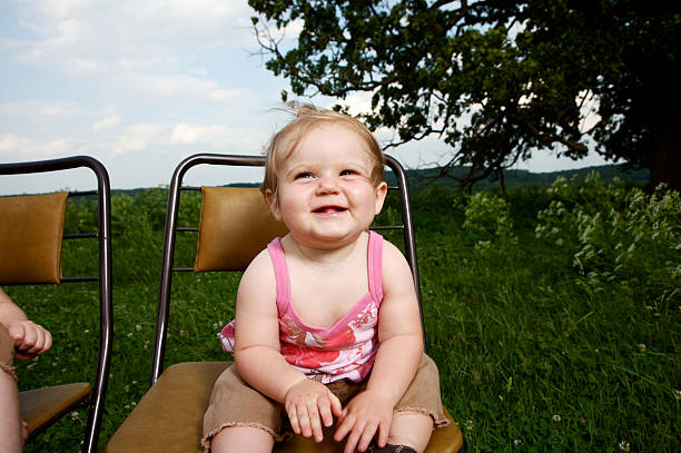 istock little girl pasture portraits 115161901