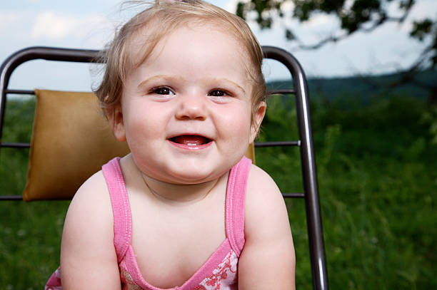istock little girl pasture portraits 115161902