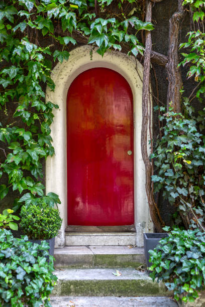 Red Door and Ivy