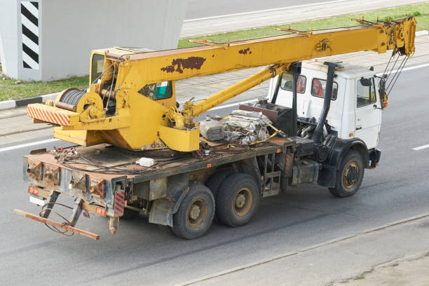 istock Old car with crane in the city 1151680607