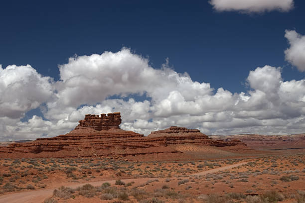 istock Valley of the Gods 3498 1151705143