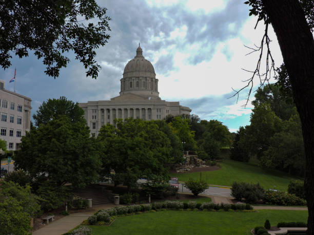 istock Park view of state Capitol 1151726129