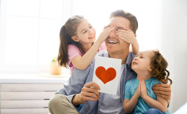dia de pai feliz - fathers day greeting card father child - fotografias e filmes do acervo