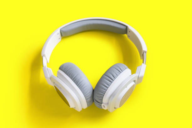 istock The white over-ear headphone 1151775582