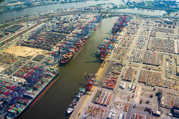 istock Port from the air 1151800897