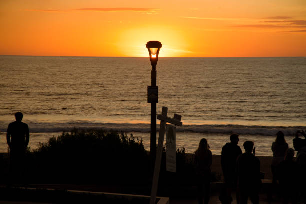 istock Silhouette street lump During Sunset 1151802480