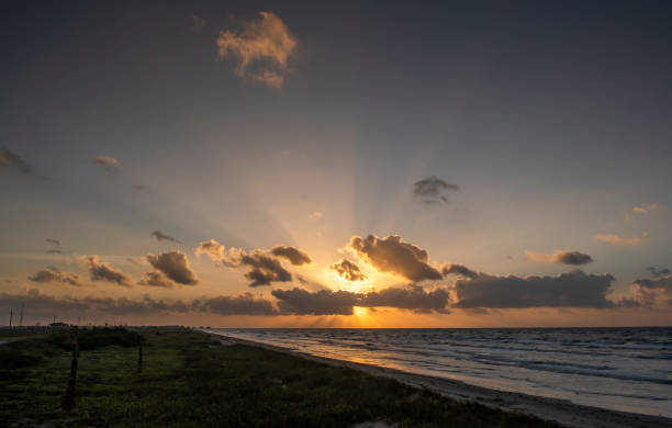 istock Summer Sunrise in Texas 1151803472