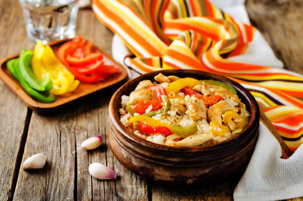istock Chicken Bell pepper rice with fresh pepper slices 1151853186