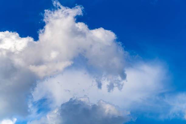 ð¡umulus humilis clouds - cumulus humilis imagens e fotografias de stock