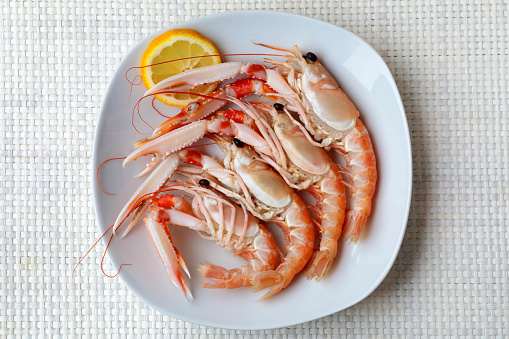 Raw Scampi On The Plate Stock Photo - Download Image Now - Scampi ...