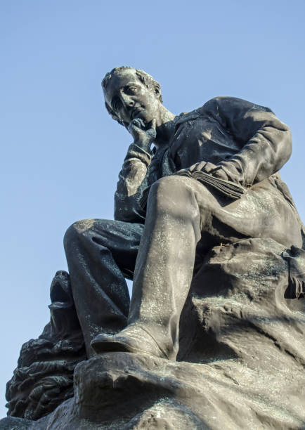 istock Byron Statue, Park Lane, London 1151920818