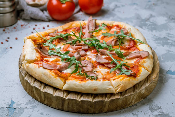 istock Italian meat pizza 1151981533