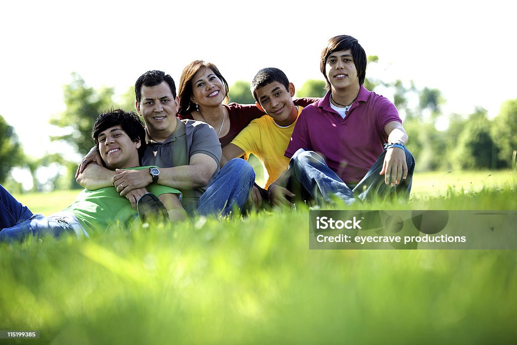 family summer fun retratos - Foto de stock de Adolescente royalty-free