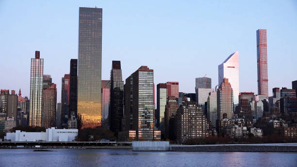 istock East river and Manhattan after sunset 1152029356