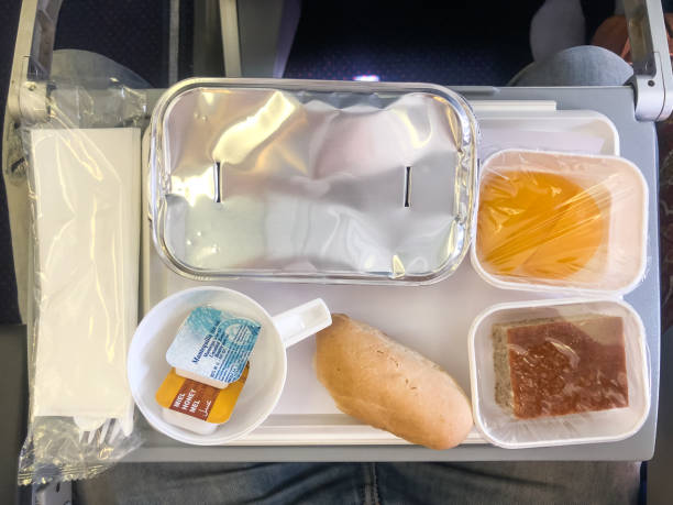 istock plane food ready to eat 1152040319