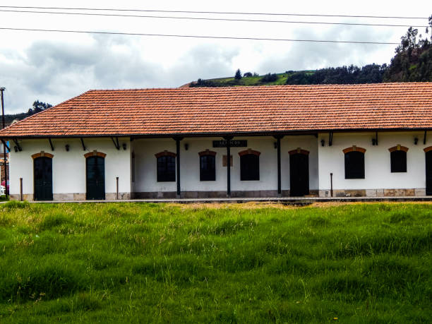 istock Train station in a colombian town (Nemocón) 1152043857