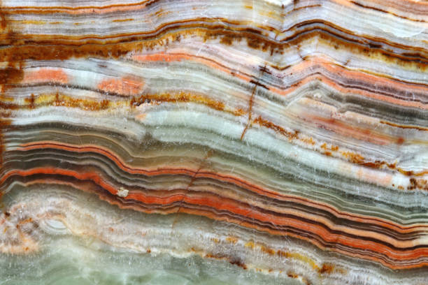 onyx stone built from beautiful colorful layers - marmer imagens e fotografias de stock
