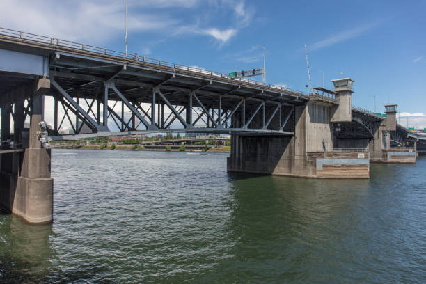 istock Morrison bridge in Portland 1152057325