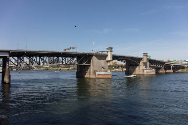 istock Morrison bridge in Portland 1152057326